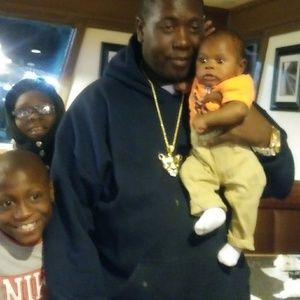 Meet your Posher, Christopher